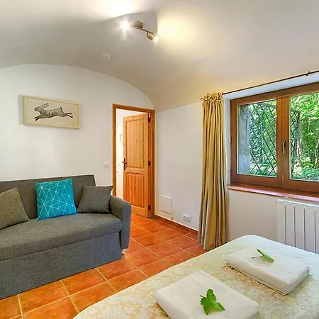 Cruanyes Apartment Sales de Llierca